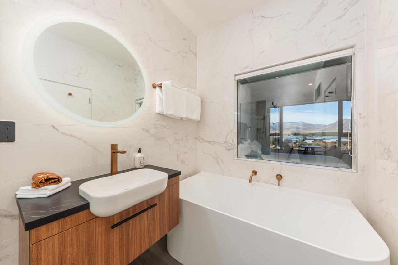 Galaxy Boutique Hotel Lake Tekapo Esterno foto Bathroom