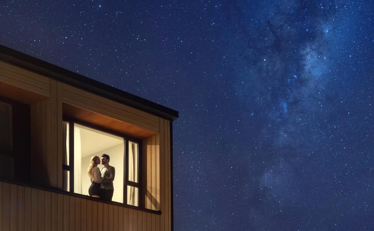 Galaxy Boutique Hotel Lake Tekapo Esterno foto The Milky Way over the Southern Alps